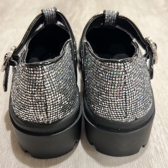 NWOT Steve Madden Sparkly Shoes Size 2 - Picture 4 of 8